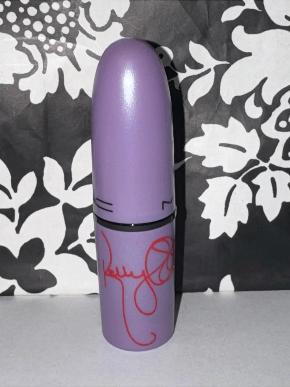 MAC Kelly-Yum-Yum Lipstick